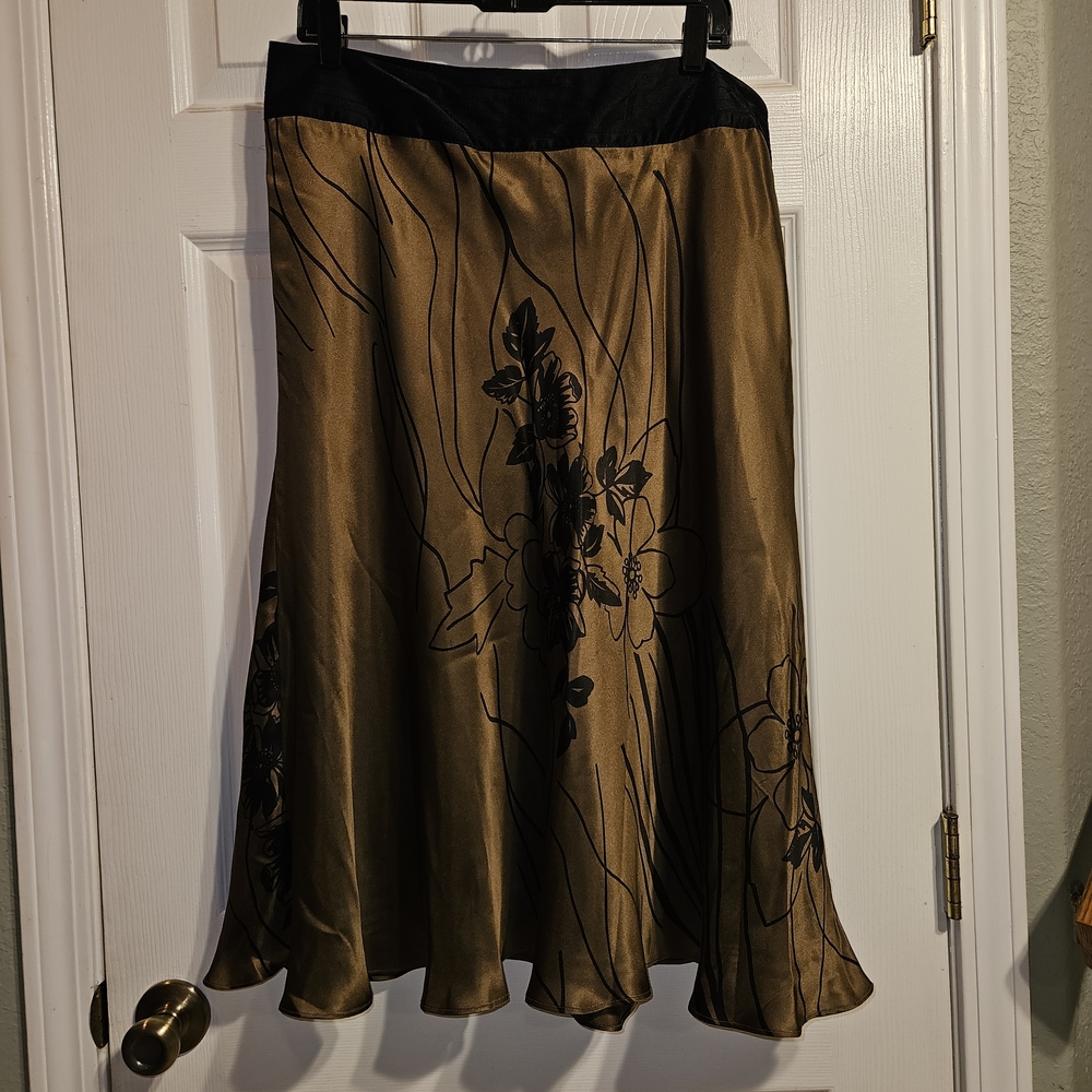 Alfani Silk Gold A-Line Skirt with Black Floral Design Womens Size 16
